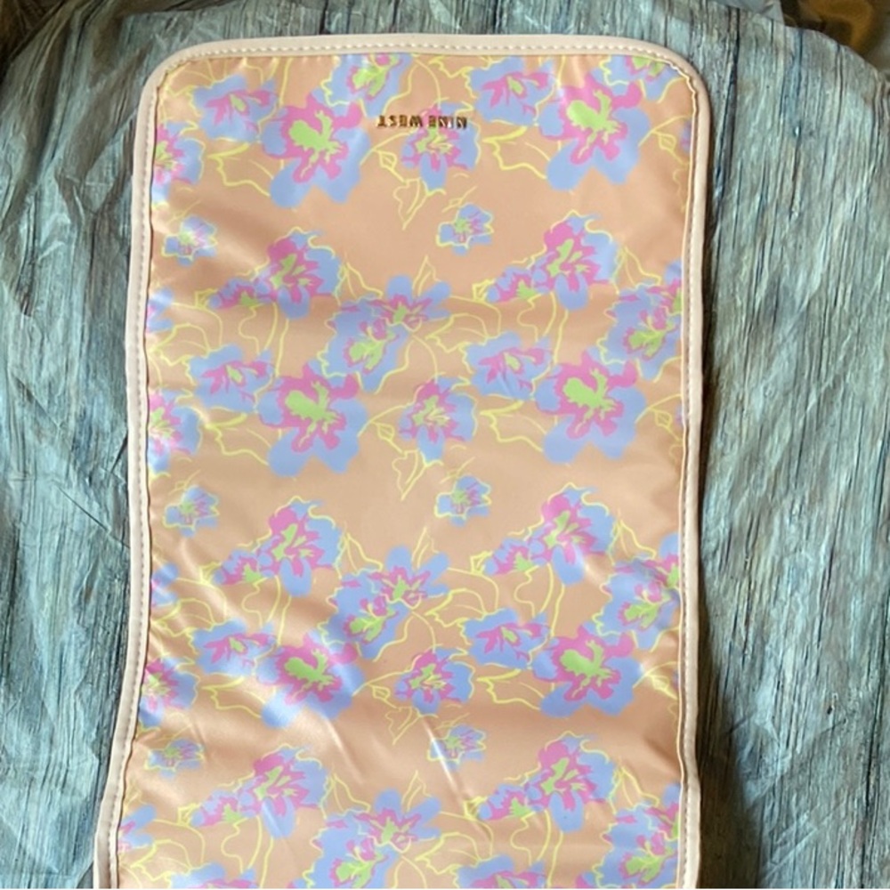 Nine West Floral Print Travel Bag - Picture 8 of 9